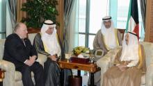 Recibe Emir de Kuwait a embajador cubano con motivo de su fin de misión 