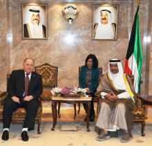 Primer Ministro de Kuwait recibe a embajador cubano