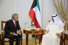 Embajador cubano es recibido por ViceMinistro de Relaciones Exteriores de Kuwait.
