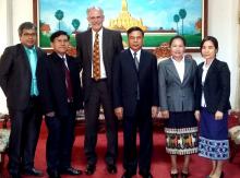 Procurador Supremo del Pueblo de la República Democrática Popular Lao recibe a Embajador de Cuba.