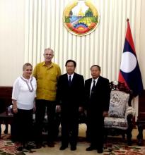 Ministro de la oficina del Primer Ministro de la República Democrática Popular Lao recibe a Embajador de Cuba.