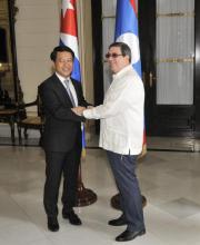 Reconocen lazos fraternos entre Laos y Cuba