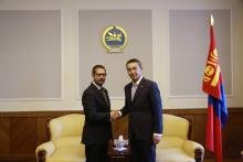 Embajador cubano en Mongolia es recibido por Ministro de Relaciones Exteriores