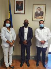 Director Ejecutivo del Ministerio de Industrialización y Comercio de Namibia sostiene encuentro con diplomáticos cubanos.