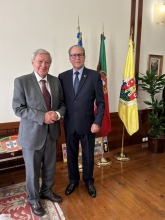 Sostiene el Embajador de Cuba en Portugal encuentro con Presidente de la Cámara Municipal de Sintra