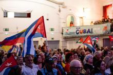 Cientos de personas acudieron en Lisboa al concierto "Todos por Cuba".