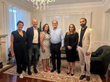 Recibe embajador de Cuba a concejal de la Cámara Municipal de Sintra