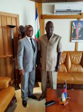 Embajador de Cuba es recibido por el Primer Ministro centroafricano.
