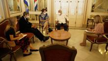 Recibe Viceministro Primero de Relaciones Exteriores de Cuba a Representante Especial británico