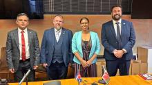 Visita de a la Embajadora a Parlamento de Gales