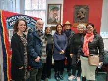 Como parte de su agenda en el Reino Unido, la delegación del Centro Fidel Castro Ruz visitó el Memorial Karl Marx en Londres, un centro dedicado a la conservación del pensamiento marxista y el estudio del socialismo.