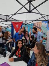 Estudiantes cubanos en el Festival Multicultural de Brasov.