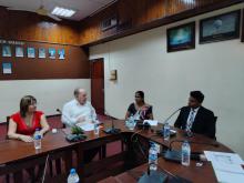 Visita embajador de Cuba Instituto de Investigaciones del Coco en Sri Lanka 