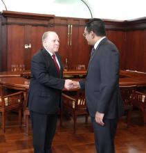 Sri Lanka Foreign Minister received Cuban ambassador