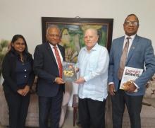 Recibe embajador de Cuba a miembros de la directiva de la Cámara de exportadores de Sri Lanka 
