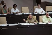 Asiste Raúl a sesión extraordinaria de la Asamblea Nacional 