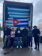 Miembros de la Asociación de Cubanos Residentes en Suiza "Somos Cubanos" envían contenedor con donaciones para Cuba