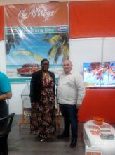 Embajador de Cuba se encuentra con Ministra de Relaciones Exteriores de Suriname en Feria de Negocios del Caribe