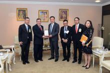 Thailand and Cuba to strengthen cooperation in Health Care