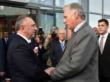 Díaz-Canel fue recibido por Pavel Utiopin, ministro de Industria; Pavel Shestakov, viceministro de Relaciones Exteriores de ese país, y por el embajador cubano en Minsk, Juan Valdés Figueroa