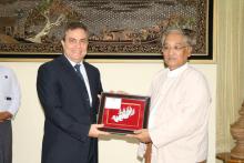 Myanmar trade Minister meets with the Cuban Ambassador