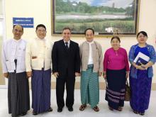 Myanmar y Cuba promueven cooperación en salud pública