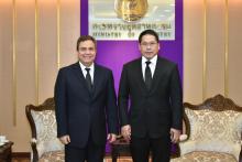 Thai Minister of Industry welcomes the Ambassador of Cuba