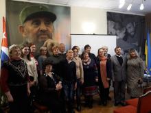 Rinden homenaje a Fidel Castro ucranianos beneficiados con el programa de Chernobil.