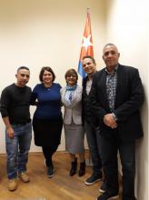 Los directivos de la Asociación de Cubanos en Ucrania dieron la bienvenida a nuevos diplomáticos de su país.