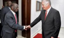 En un ambiente de cordialidad, ambas partes dialogaron sobre las históricas relaciones de amistad entre los pueblos de Cuba y Uganda. Foto: Estudios Revolución